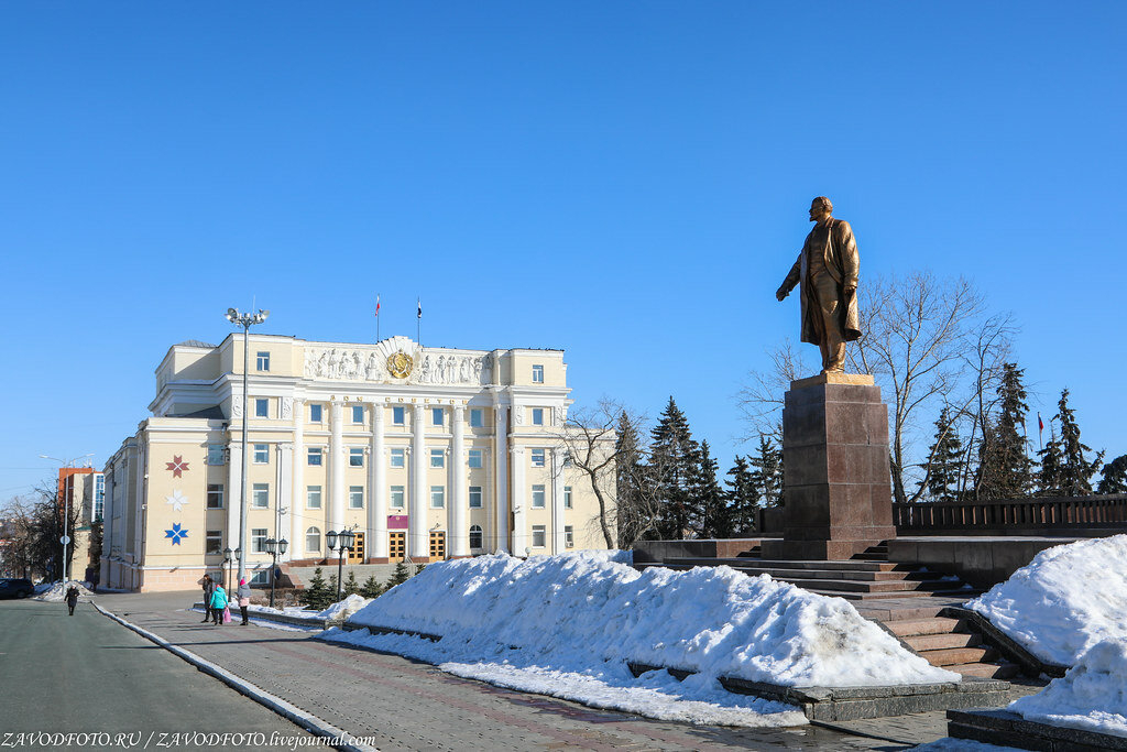Monument to Lenin in Saransk city of Russia